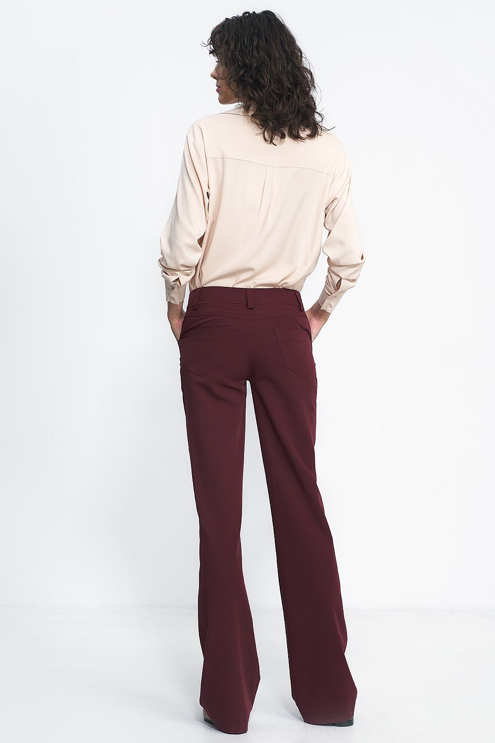  Trousers model 187963 Nife 