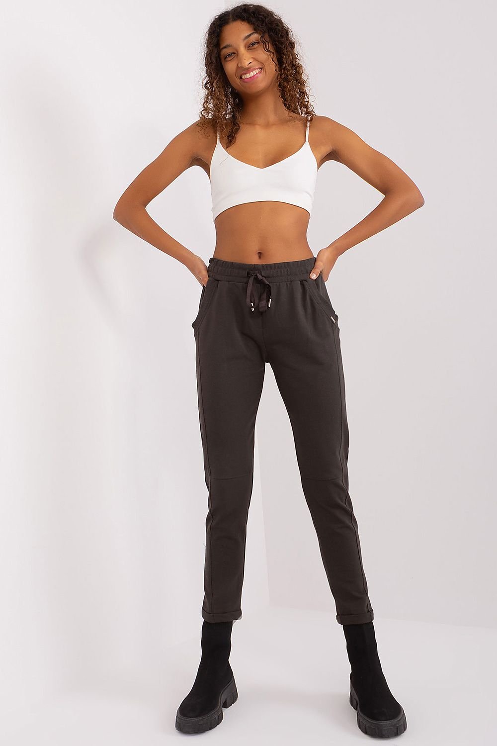  Tracksuit trousers model 191219 Relevance 