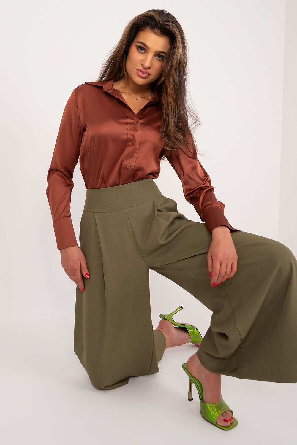  Women trousers model 192507 Italy Moda 