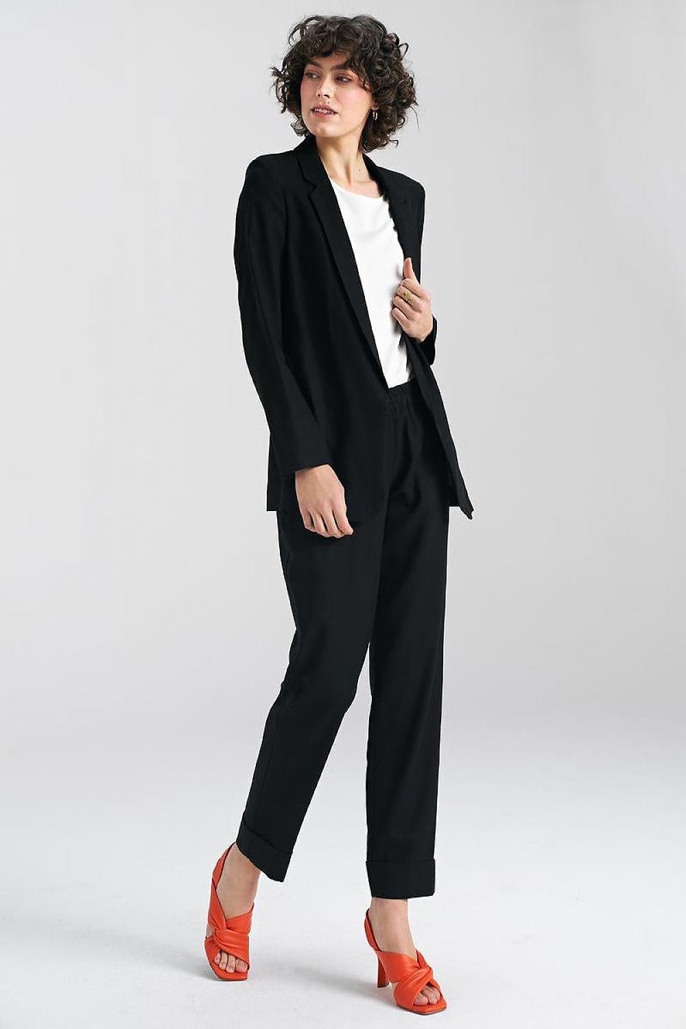  Women trousers model 195465 Nife 