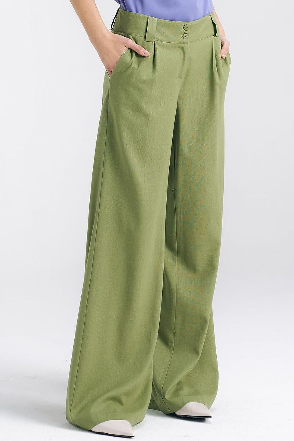  Trousers model 195468 Nife 