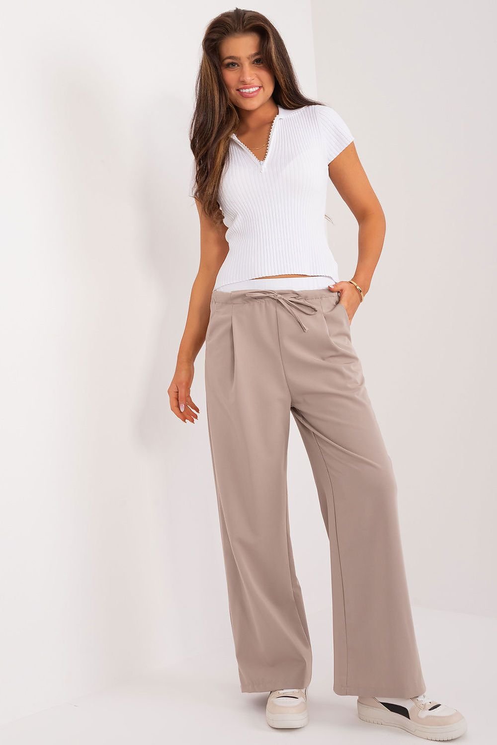  Women trousers model 196174 Italy Moda 