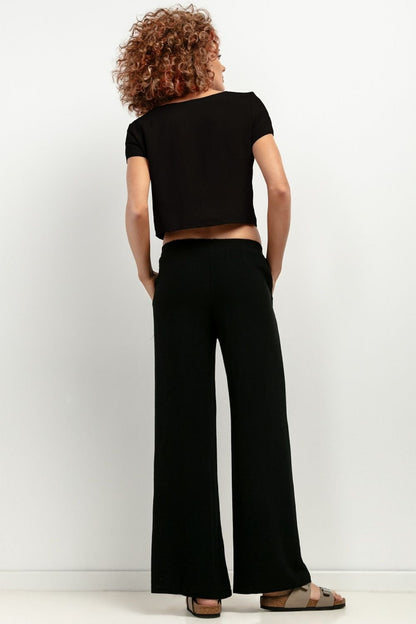  Women trousers model 198553 Tessita 