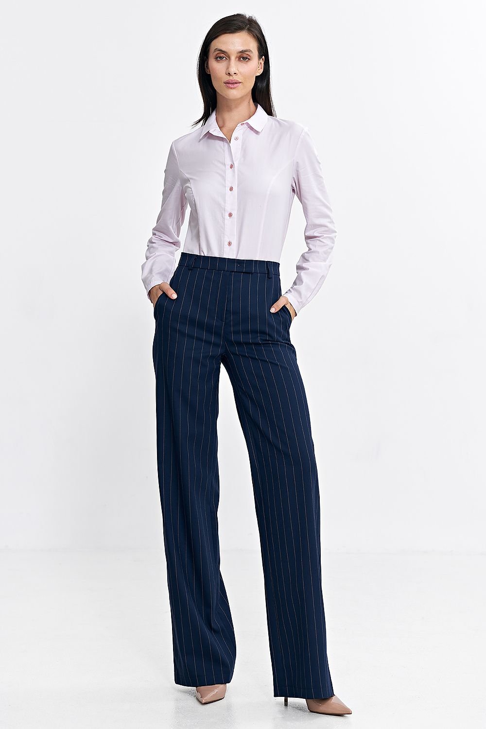  Trousers model 200390 Nife 