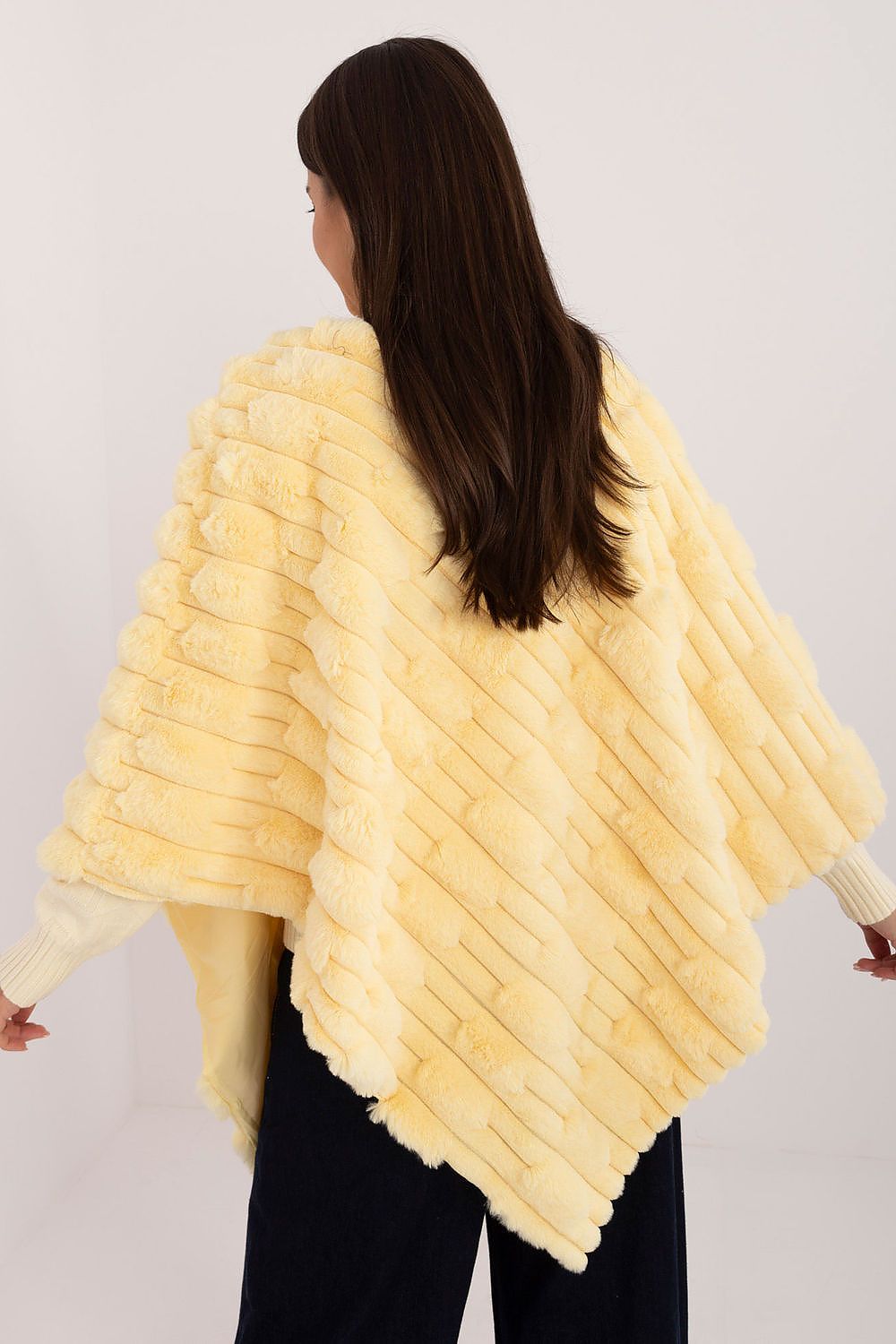  Poncho model 200534 AT 