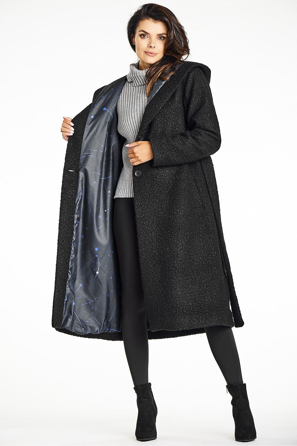  Coat model 200559 awama 