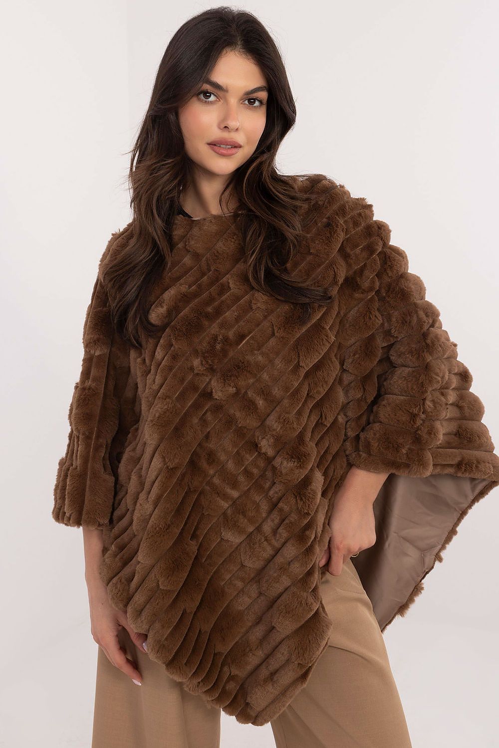  Poncho model 203197 AT 