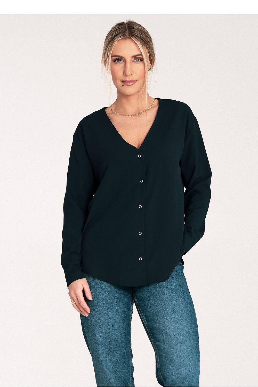  Long sleeve shirt model 204327 Figl 