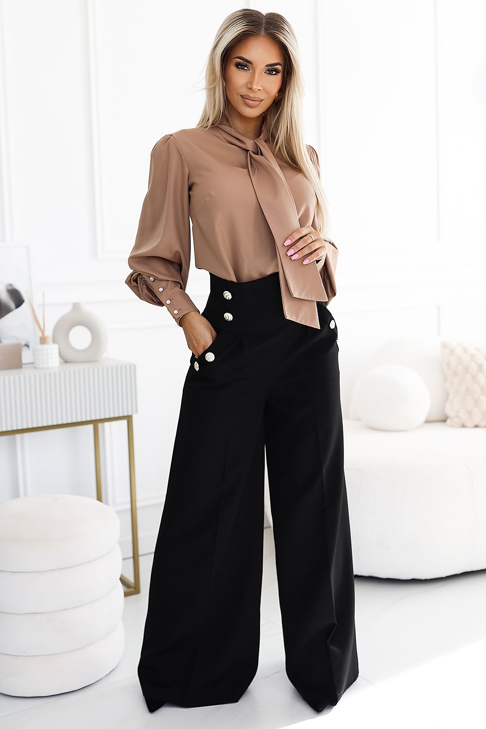  Trousers model 204444 Numoco 