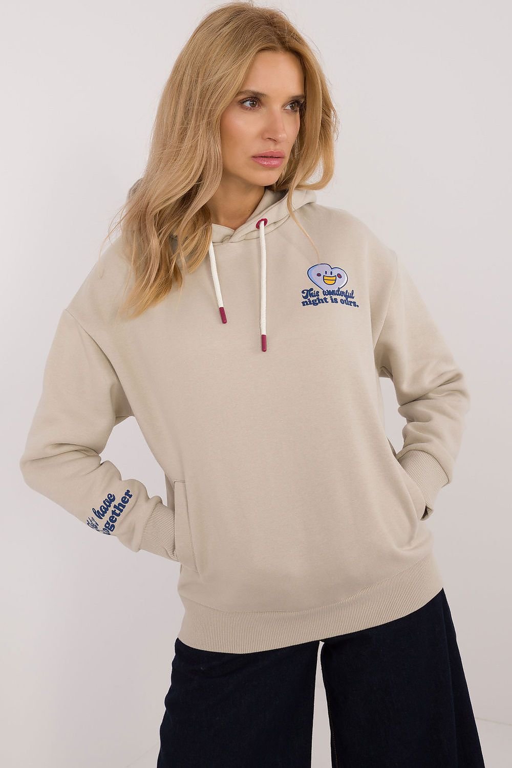  Sweatshirt model 205939 Sublevel 