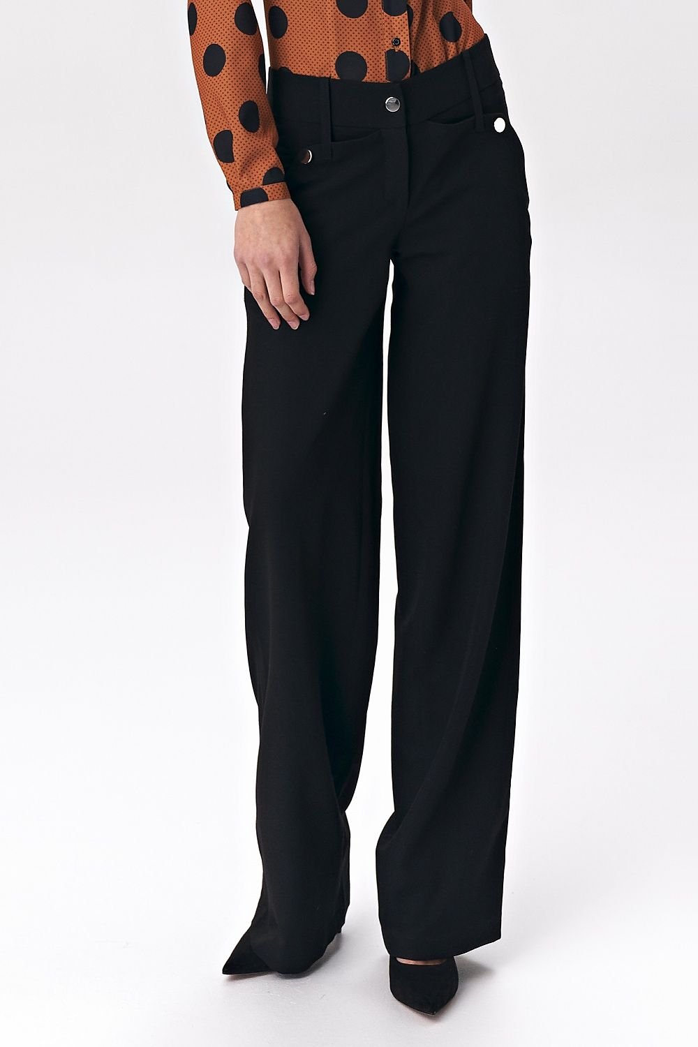  Women trousers model 140890 Nife 