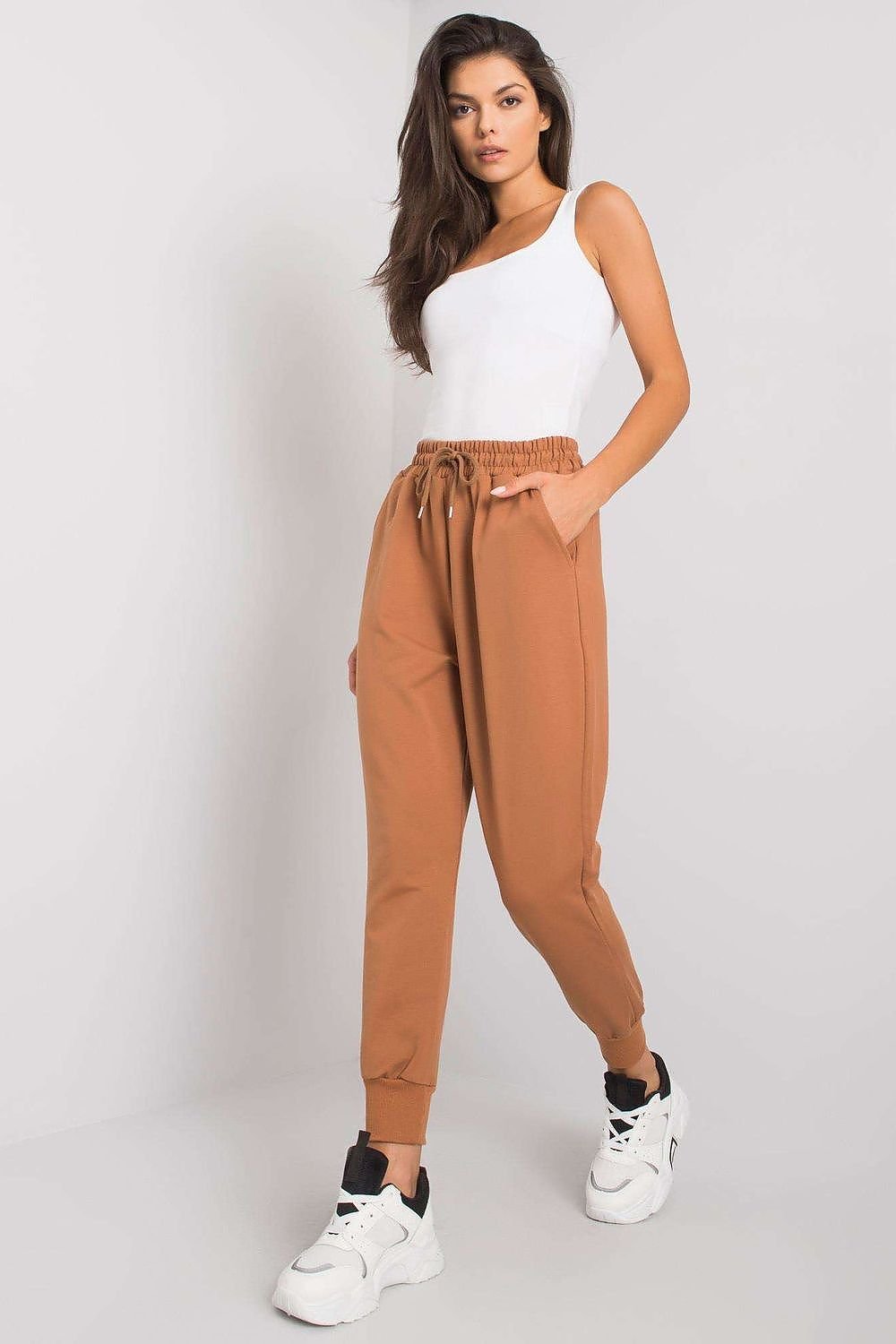  Tracksuit trousers model 166648 Fancy 