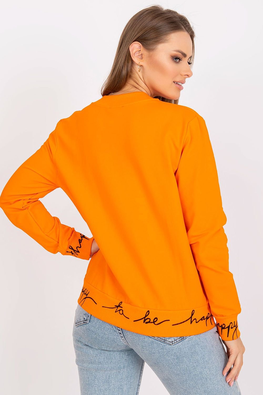  Sweatshirt model 166714 Relevance 