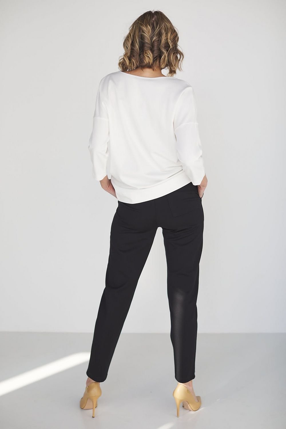  Tracksuit trousers model 172174 La Aurora 