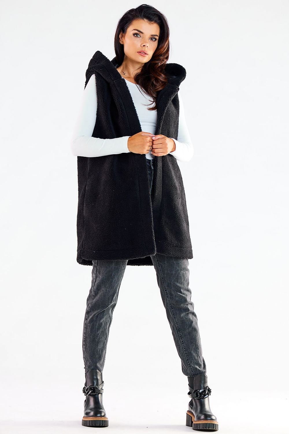  Gilet model 173893 awama 