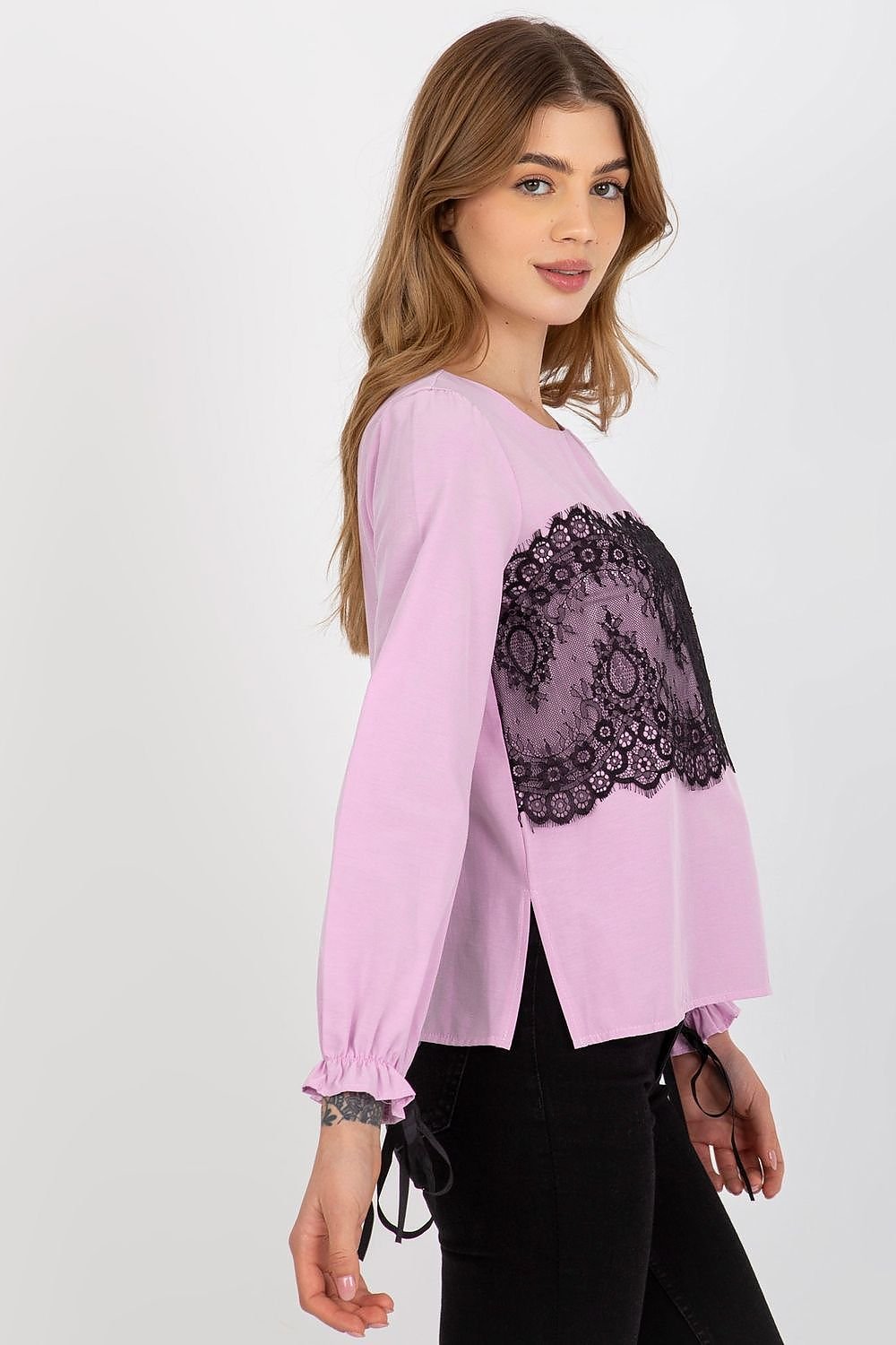  Blouse model 174944 Lakerta 