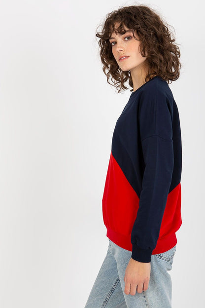  Sweatshirt model 175193 Relevance 