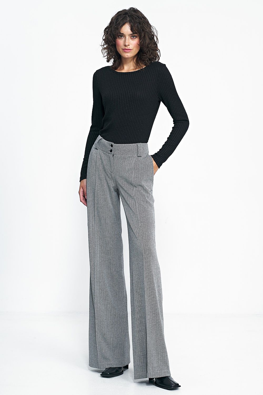  Trousers model 184593 Nife 