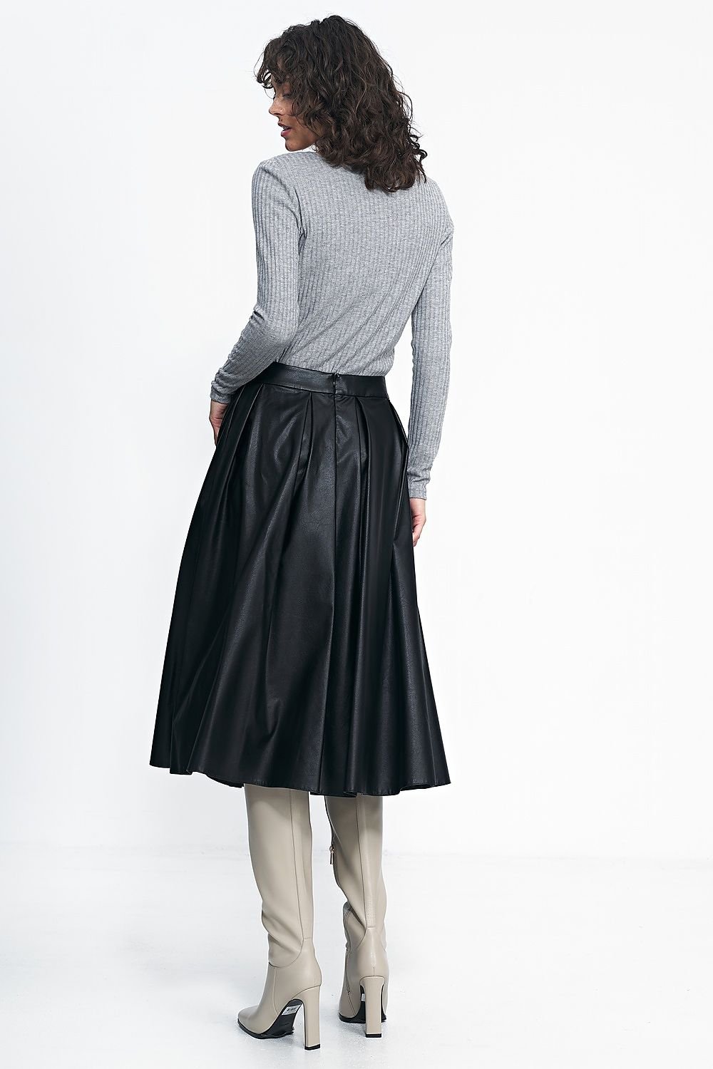  Skirt model 184597 Nife 