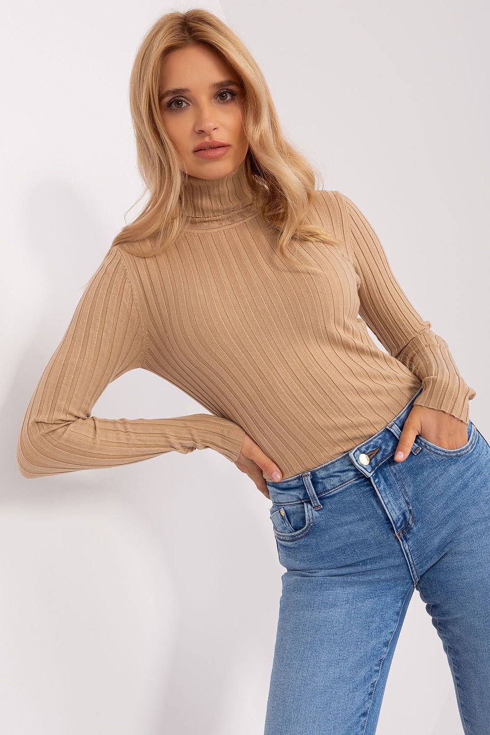  Turtleneck model 185551 Factory Price 