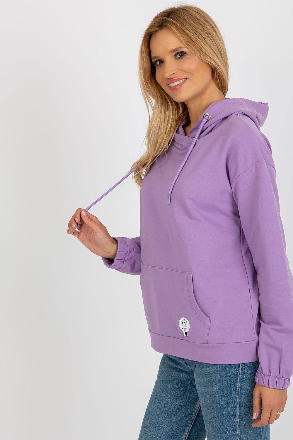  Sweatshirt model 185947 Relevance 