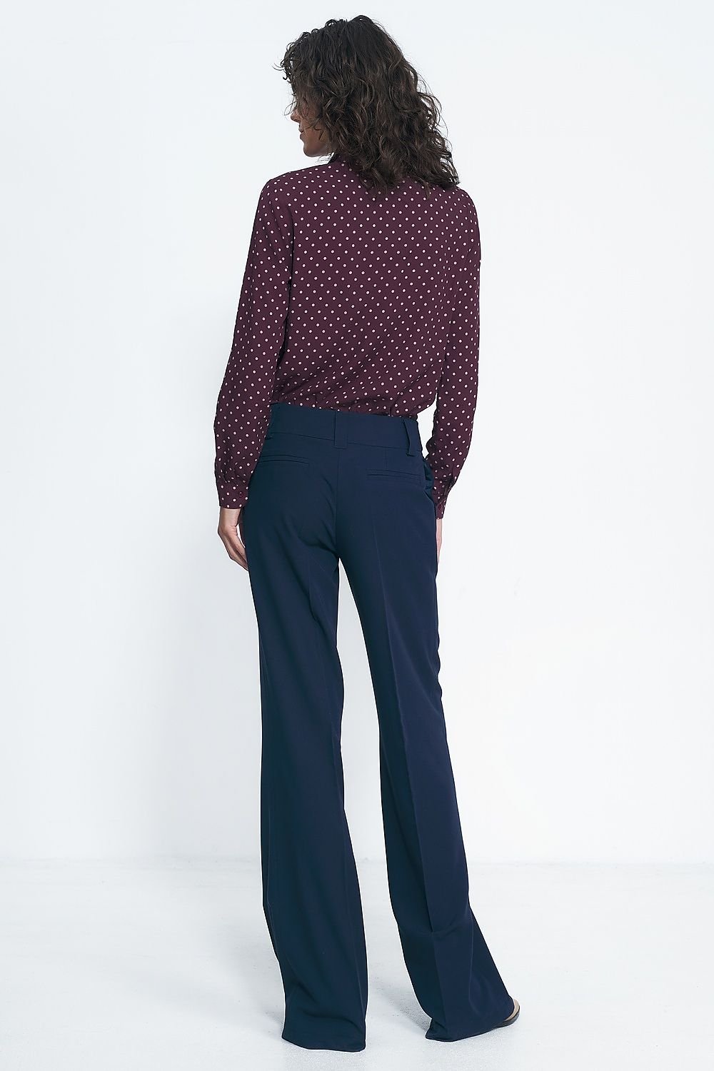  Trousers model 186118 Nife 